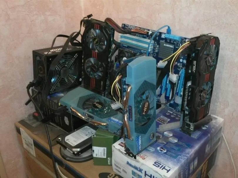 Как добывают биткоины ?